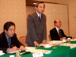 �u�C���^�[���V�b�v���Ƃɑ΂��闝�����A�w���A��w�A��ƂƂ��ɐ[�܂��Ă��܂��v�ƈ��A�����c�ꖱ�����i�����j�E�͌o�c�ҋ���̋S��R�[�f�B�l�[�^�[